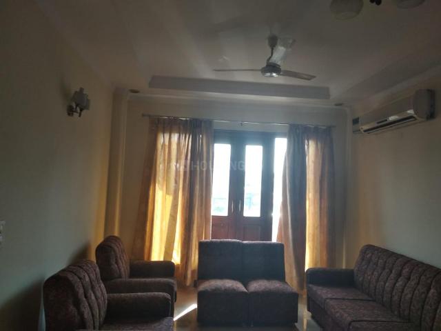 3 BHK Independent Builder Floor in Lajpat Nagar for rent New Delhi. The reference number is 20399131