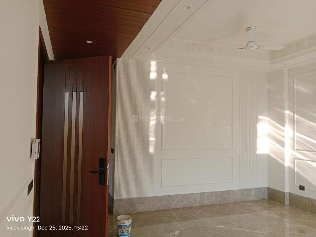 3 BHK Independent Builder Floor in Lajpat Nagar for resale New Delhi. The reference number is 19274303