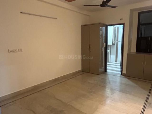 3 BHK Independent Builder Floor in Laxmi Nagar for rent New Delhi. The reference number is 19953605