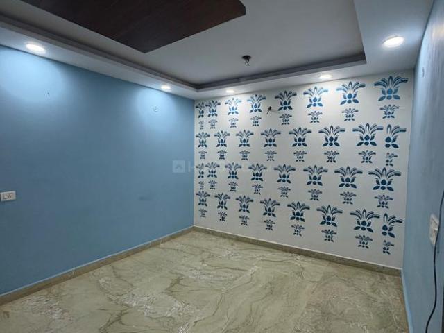 3 BHK Independent Builder Floor in Laxmi Nagar for rent New Delhi. The reference number is 20428948