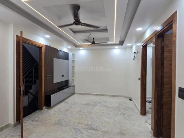 3 BHK Independent Builder Floor in Laxmi Nagar for resale New Delhi. The reference number is 20679746