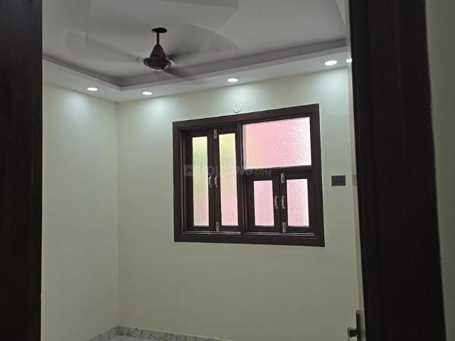 3 BHK Independent Builder Floor in Laxmi Nagar for resale New Delhi. The reference number is 20755514