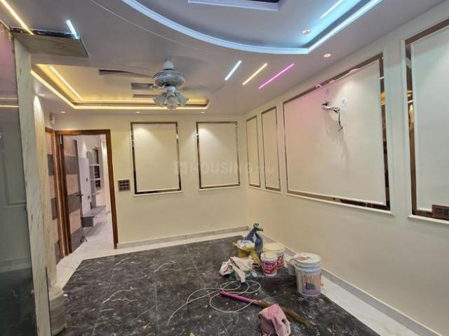 3 BHK Independent Builder Floor in Laxmi Nagar for resale New Delhi. The reference number is 20931976