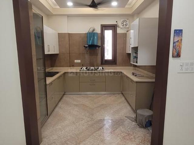 3 BHK Independent Builder Floor in Punjabi Bagh for rent New Delhi. The reference number is 16170203
