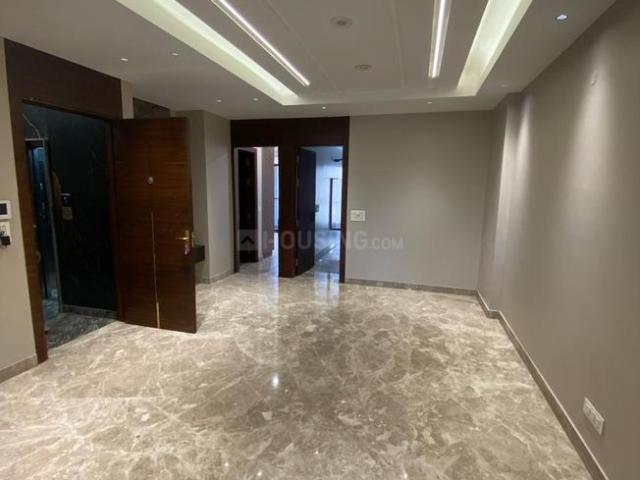 3 BHK Independent Builder Floor in Punjabi Bagh for resale New Delhi. The reference number is 20028137
