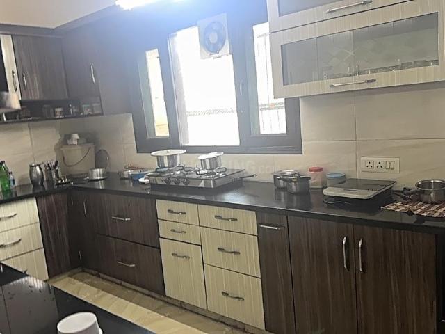 3 BHK Independent Builder Floor in Punjabi Bagh for resale West Delhi. The reference number is 17486569