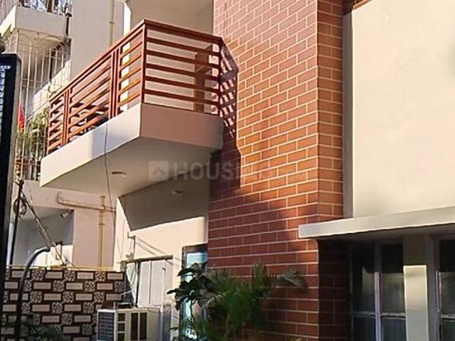 3 BHK Independent Builder Floor in Paharia for rent Varanasi. The reference number is 20586305
