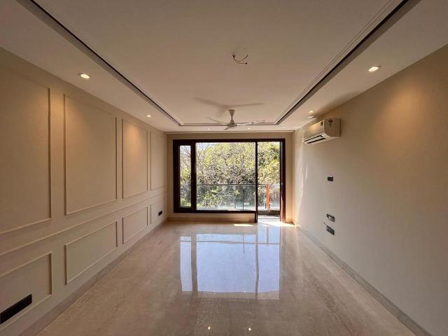 3 BHK Independent Builder Floor in Panchsheel Enclave for rent New Delhi. The reference number is 20549938