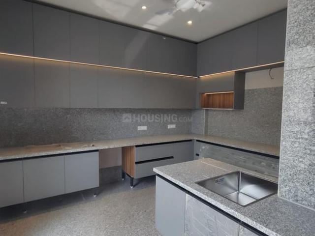 3 BHK Independent Builder Floor in Panchsheel Enclave for resale New Delhi. The reference number is 19575089