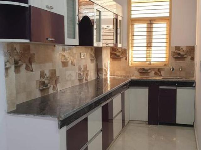 3 BHK Independent Builder Floor in Pandav Nagar for resale Ghaziabad. The reference number is 20704959