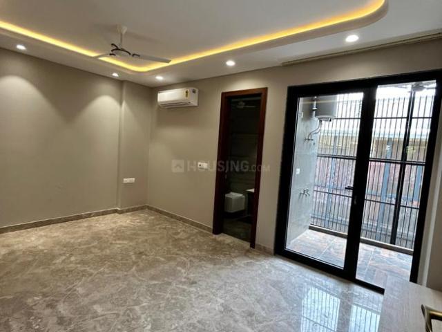 3 BHK Independent Builder Floor in Paschim Vihar for rent New Delhi. The reference number is 16077000