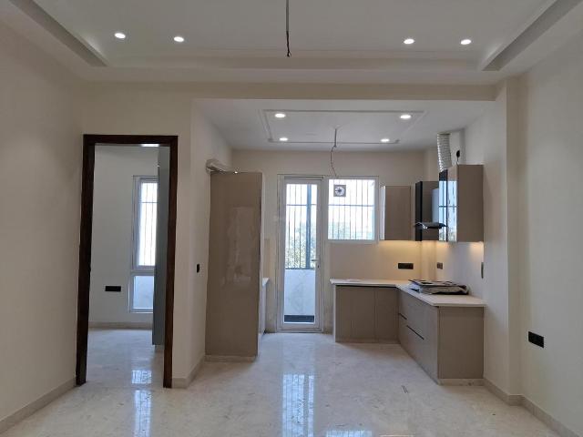 3 BHK Independent Builder Floor in Paschim Vihar for rent New Delhi. The reference number is 19410631