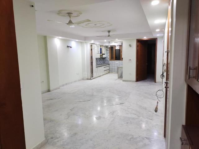 3 BHK Independent Builder Floor in Paschim Vihar for rent New Delhi. The reference number is 19916396