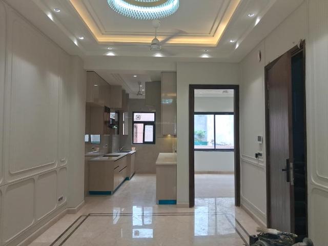 3 BHK Independent Builder Floor in Paschim Vihar for rent New Delhi. The reference number is 20105828