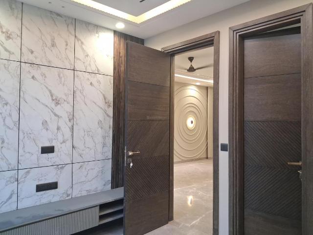 3 BHK Independent Builder Floor in Paschim Vihar for rent New Delhi. The reference number is 20225094
