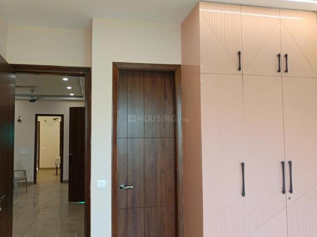 3 BHK Independent Builder Floor in Paschim Vihar for rent New Delhi. The reference number is 20234636
