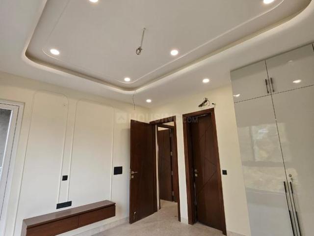 3 BHK Independent Builder Floor in Paschim Vihar for rent New Delhi. The reference number is 20237055