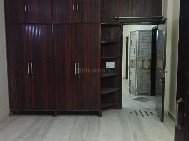 3 BHK Independent Builder Floor in Paschim Vihar for rent New Delhi. The reference number is 20430252
