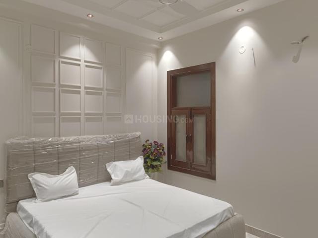 3 BHK Independent Builder Floor in Paschim Vihar for rent New Delhi. The reference number is 20699878