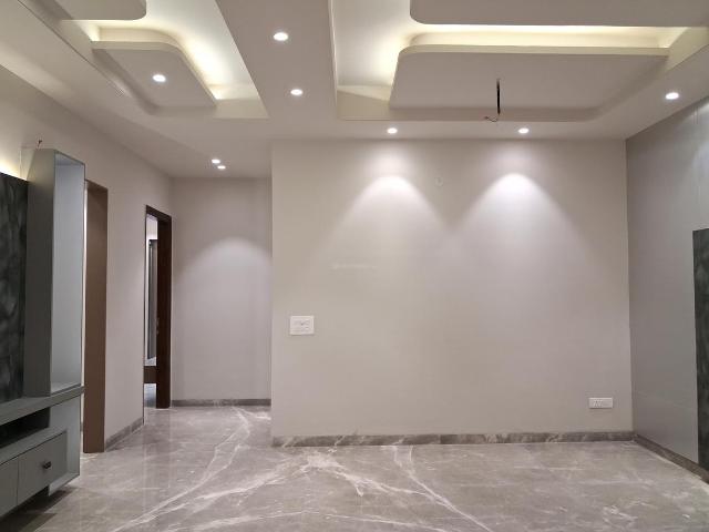 3 BHK Independent Builder Floor in Paschim Vihar for rent New Delhi. The reference number is 20735699