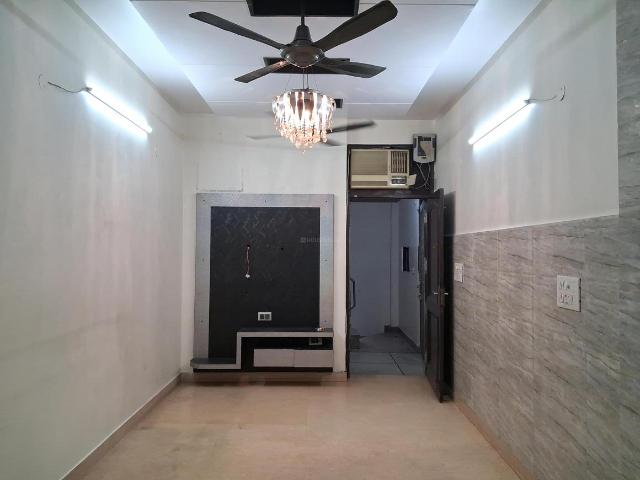 3 BHK Independent Builder Floor in Paschim Vihar for rent New Delhi. The reference number is 20856623