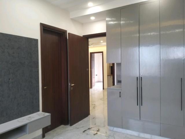 3 BHK Independent Builder Floor in Paschim Vihar for resale New Delhi. The reference number is 18874181