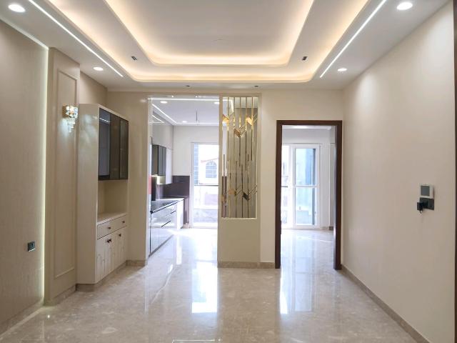 3 BHK Independent Builder Floor in Paschim Vihar for resale New Delhi. The reference number is 18976773