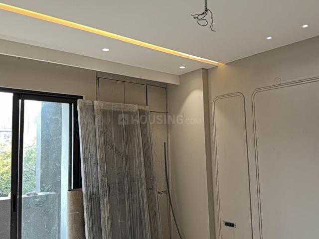 3 BHK Independent Builder Floor in Paschim Vihar for resale New Delhi. The reference number is 19554323