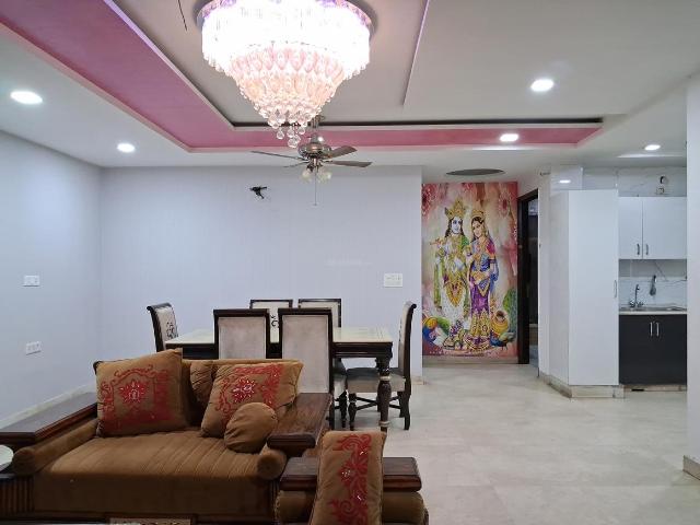 4 BHK Independent Builder Floor in Paschim Vihar for resale New Delhi. The reference number is 19592633