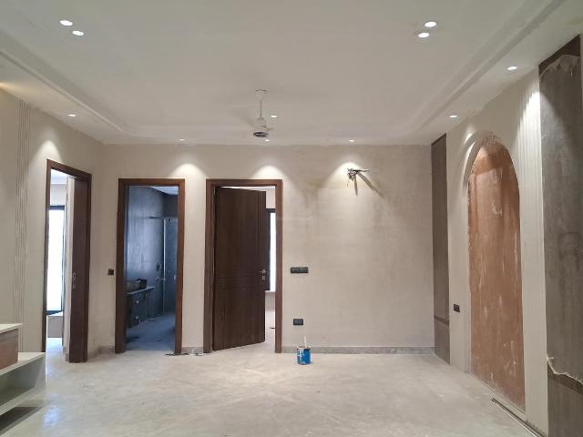 3 BHK Independent Builder Floor in Paschim Vihar for resale New Delhi. The reference number is 19764652