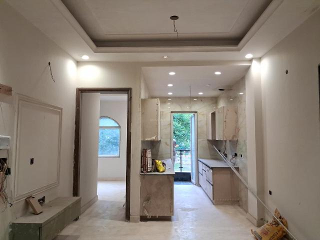 3 BHK Independent Builder Floor in Paschim Vihar for resale New Delhi. The reference number is 19928685
