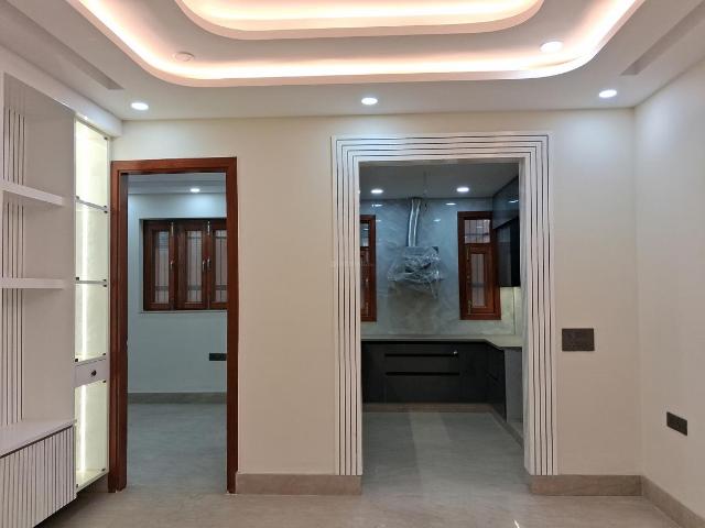 3 BHK Independent Builder Floor in Paschim Vihar for resale New Delhi. The reference number is 19928176