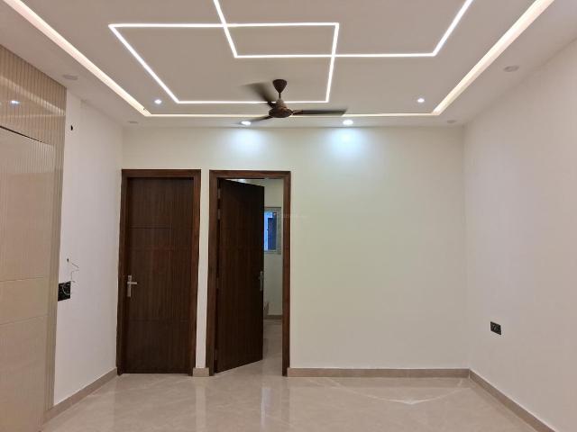 3 BHK Independent Builder Floor in Paschim Vihar for resale New Delhi. The reference number is 19929551