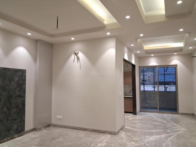 3 BHK Independent Builder Floor in Paschim Vihar for resale New Delhi. The reference number is 19950308