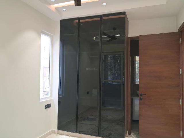 3 BHK Independent Builder Floor in Paschim Vihar for resale New Delhi. The reference number is 19007287