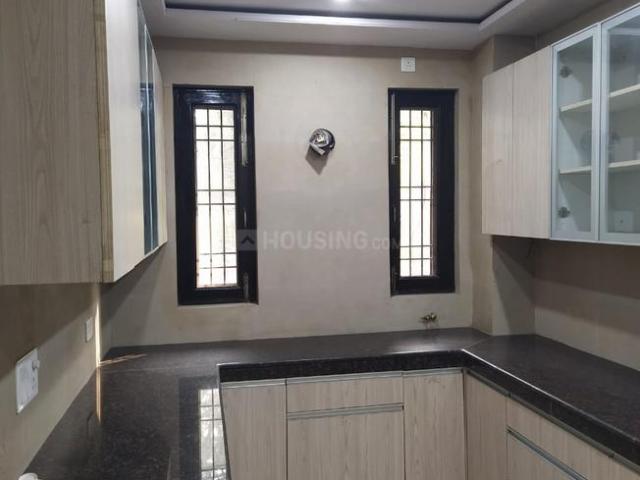 3 BHK Independent Builder Floor in Paschim Vihar for resale New Delhi. The reference number is 19297019