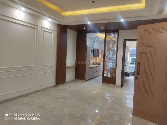 3 BHK Independent Builder Floor in Paschim Vihar for resale New Delhi. The reference number is 19304369