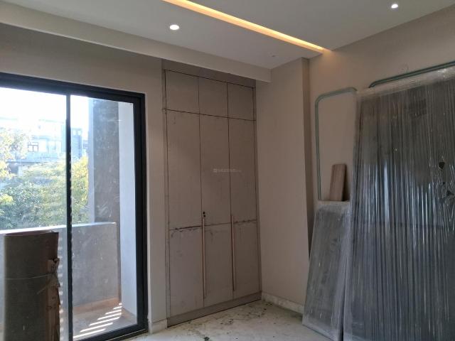 3 BHK Independent Builder Floor in Paschim Vihar for resale New Delhi. The reference number is 19332672