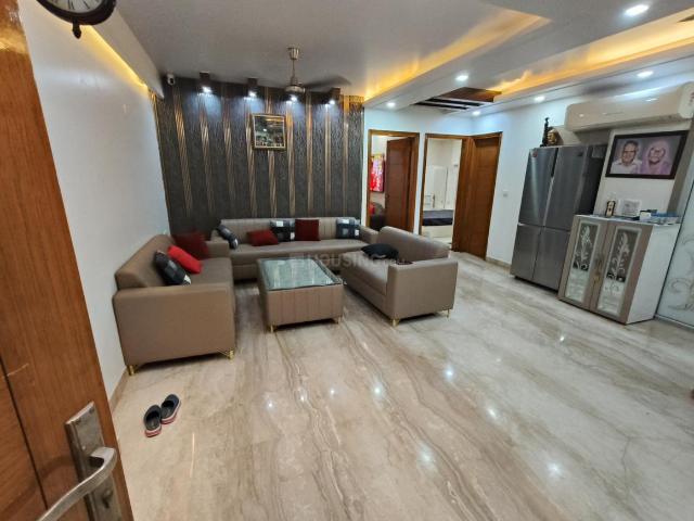 3 BHK Independent Builder Floor in Paschim Vihar for resale New Delhi. The reference number is 20491749