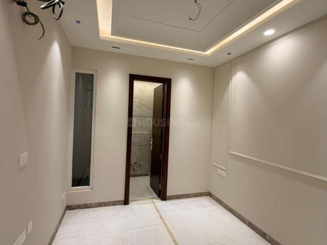 3 BHK Independent Builder Floor in Paschim Vihar for resale New Delhi. The reference number is 20554492