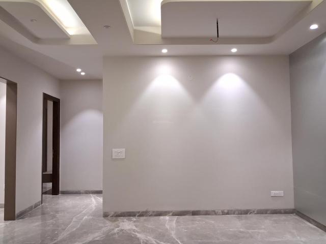 3 BHK Independent Builder Floor in Paschim Vihar for resale New Delhi. The reference number is 20560590