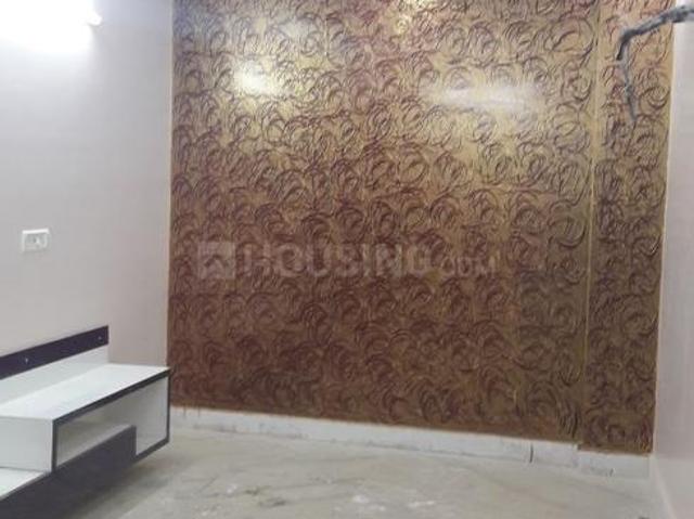 3 BHK Independent Builder Floor in Paschim Vihar for resale New Delhi. The reference number is 20601238