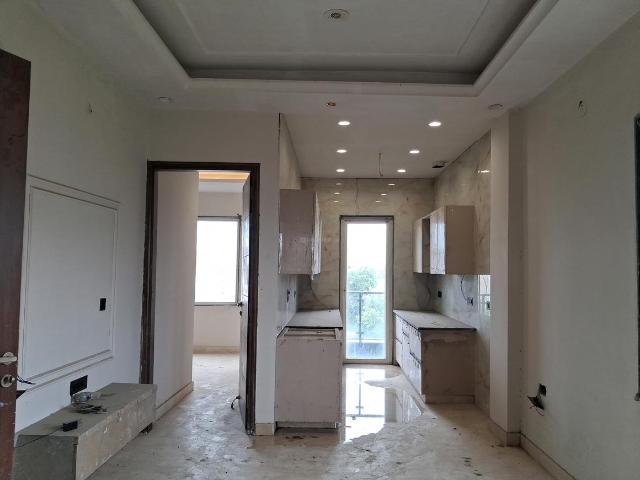 3 BHK Independent Builder Floor in Paschim Vihar for resale New Delhi. The reference number is 20642517