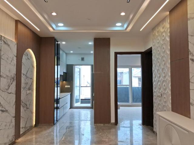 3 BHK Independent Builder Floor in Paschim Vihar for resale New Delhi. The reference number is 20735953