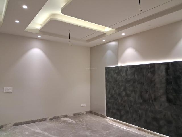 3 BHK Independent Builder Floor in Paschim Vihar for resale New Delhi. The reference number is 20790326