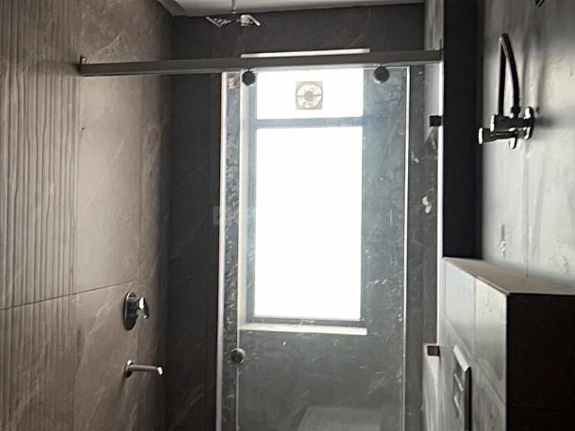 3 BHK Independent Builder Floor in Paschim Vihar for resale New Delhi. The reference number is 20038644