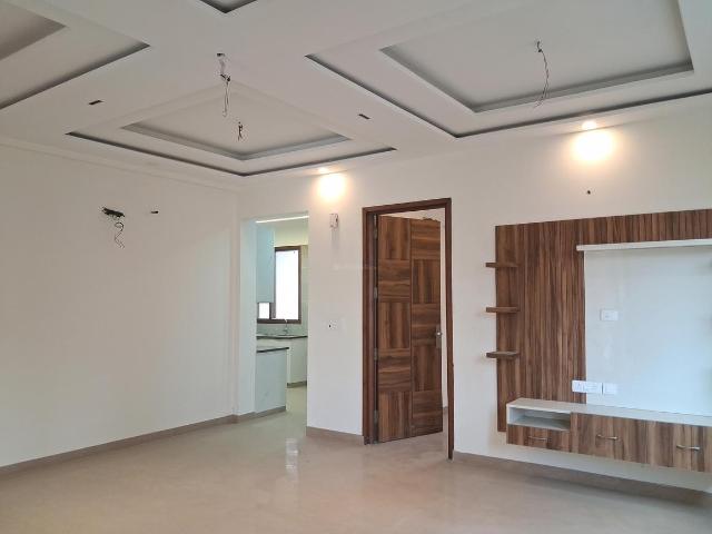 3 BHK Independent Builder Floor in Paschim Vihar for resale New Delhi. The reference number is 20038957
