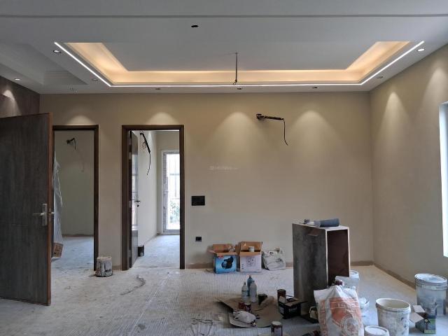3 BHK Independent Builder Floor in Paschim Vihar for resale New Delhi. The reference number is 20055662
