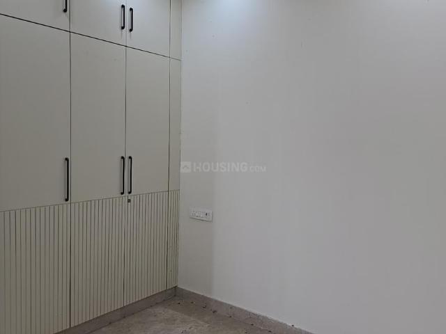 3 BHK Independent Builder Floor in Paschim Vihar for resale New Delhi. The reference number is 20084331