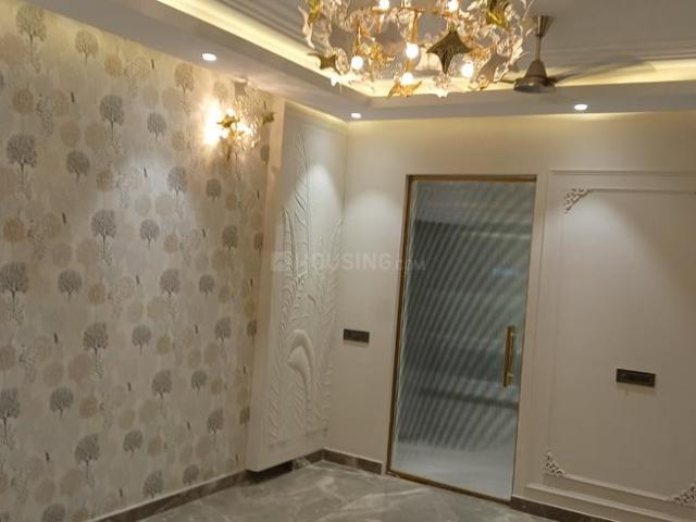 3 BHK Independent Builder Floor in Paschim Vihar for resale New Delhi. The reference number is 20101975